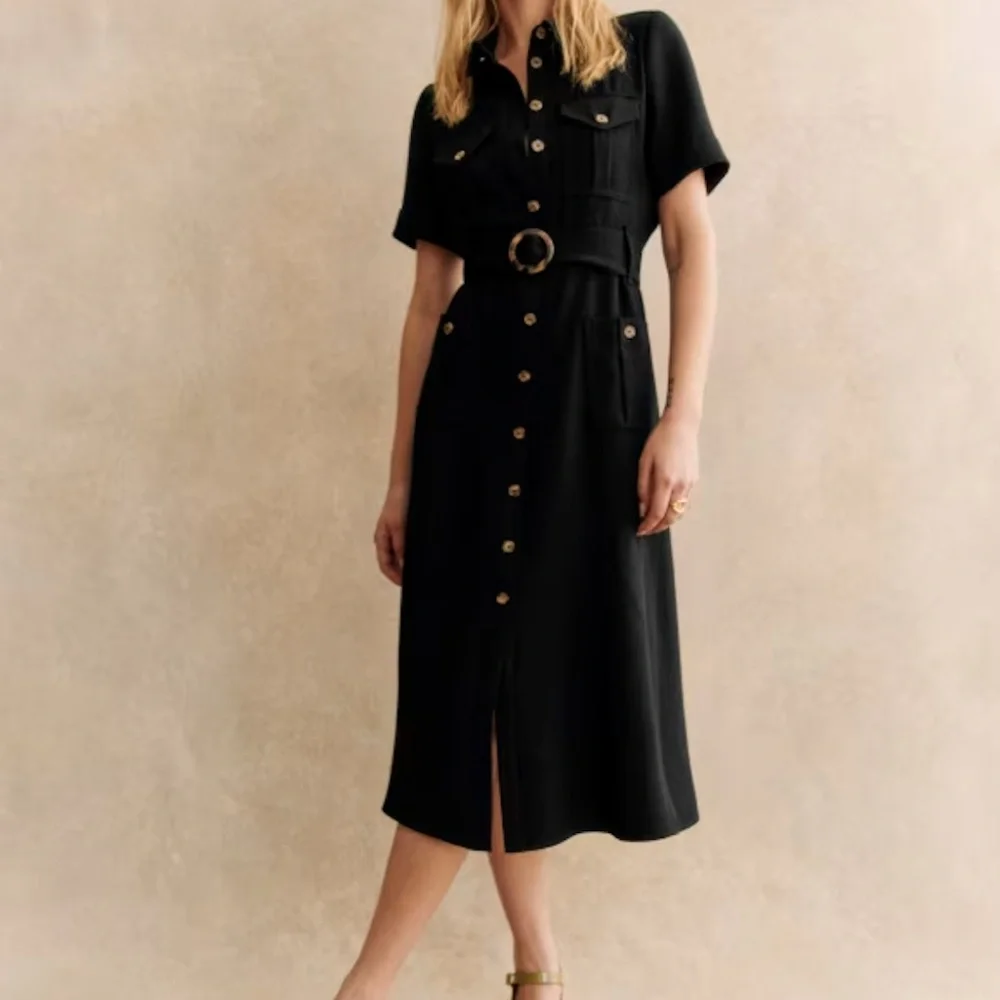 Raquel Dress in Black -- Size 8 US/ 40 FR - Picture 4 of 13